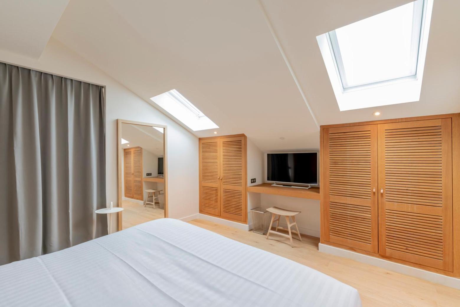Residence Les Suites Du Port - By Le Saint Ferdinand Arcachon Exteriör bild